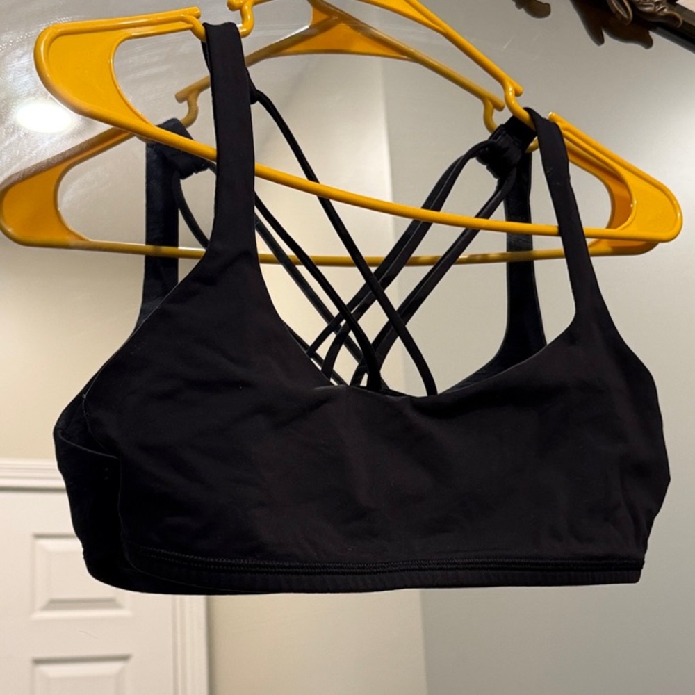lululemon athletica Black Strappy Sports Bra 8